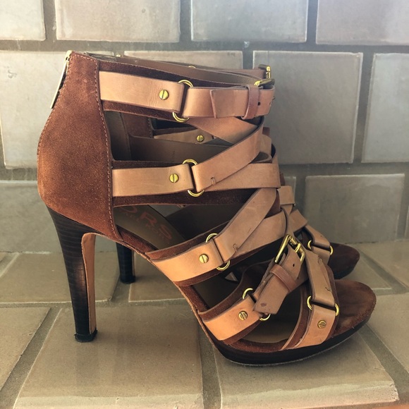 Micheal Kors Strapped heels - Picture 3 of 8